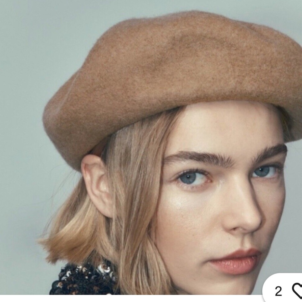 Zara 100% wool beret- light brown/tan color- Women's Size Small-Medium.